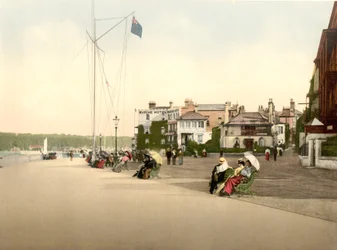 La Passeggiata, Cowes, IOW, pub. c.1890 - 1900